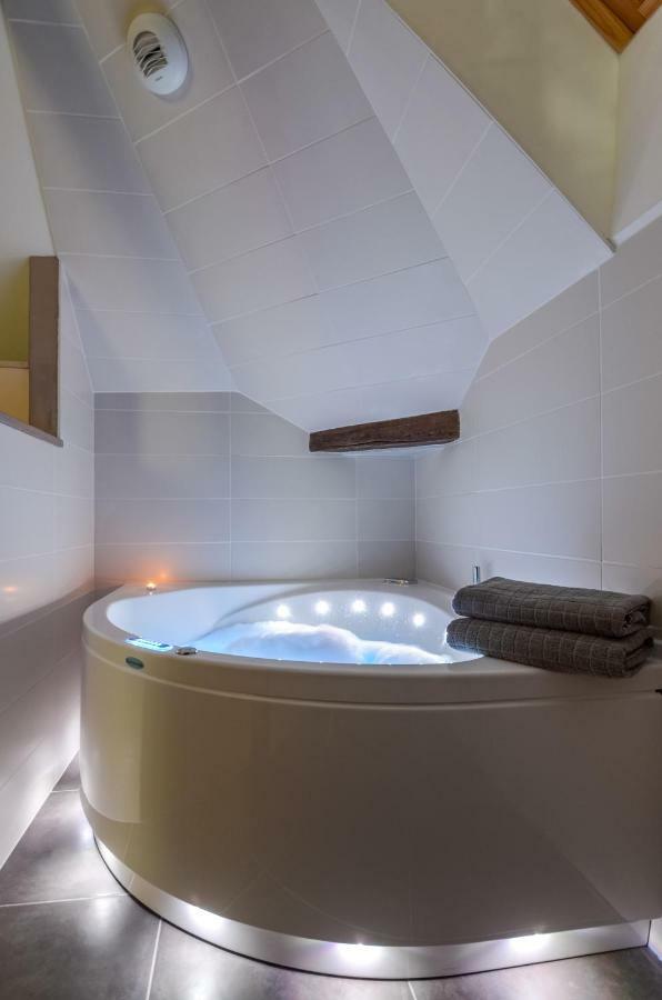 Les Chambres De Saint-Benoit Bagian luar foto